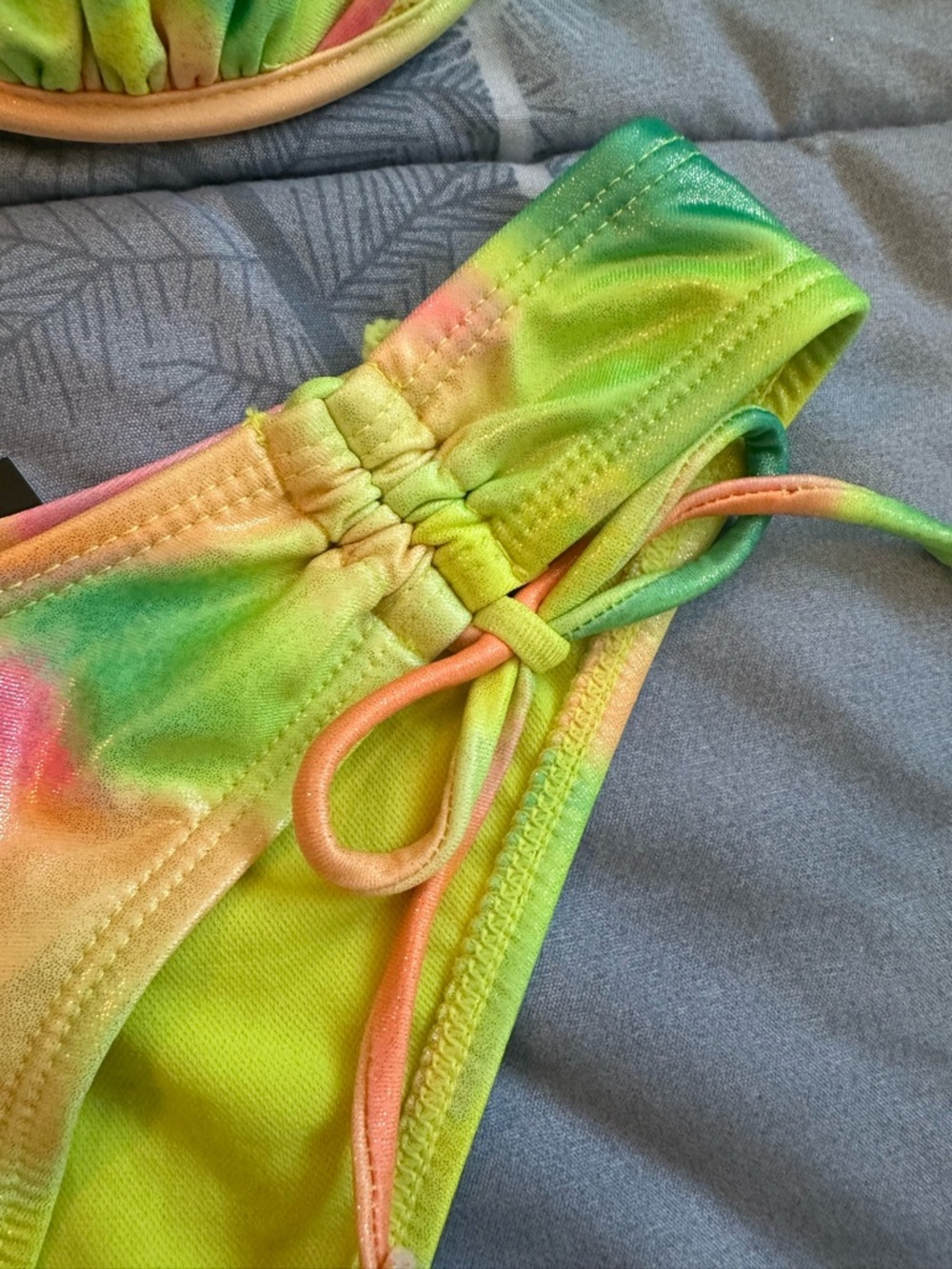 NWTS No Boundaries Neon Tie-Dye Bikini Set - Yellow, Green, Pink, Orange Sz M - Picture 4 of 11